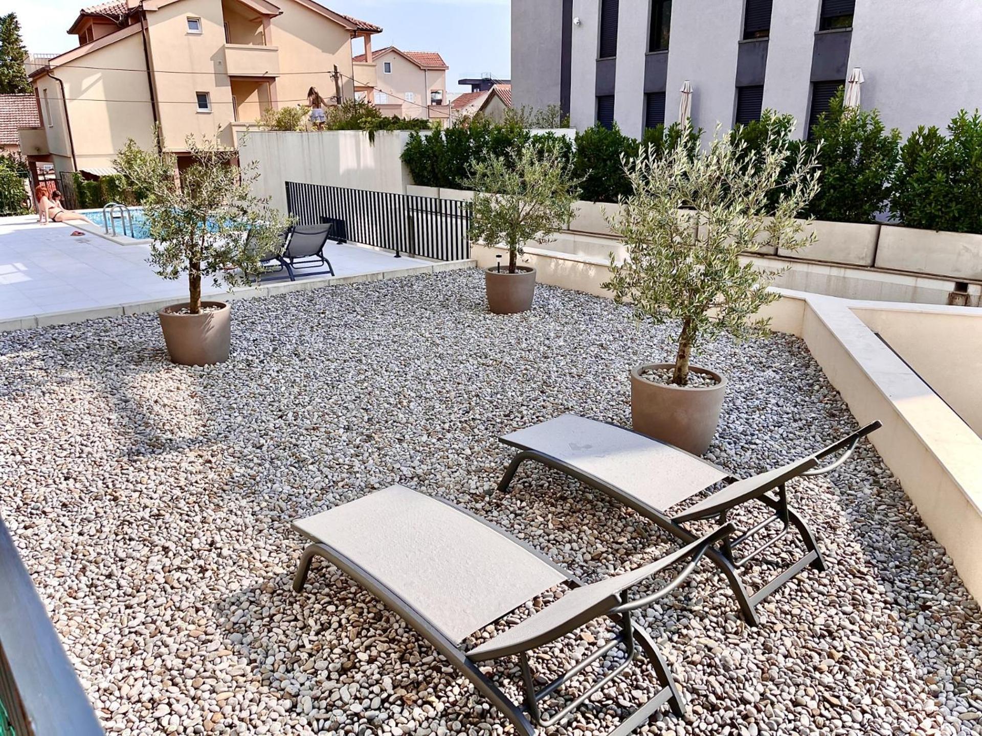 Fides Stylish Apartments Tivat With Pool Exteriör bild
